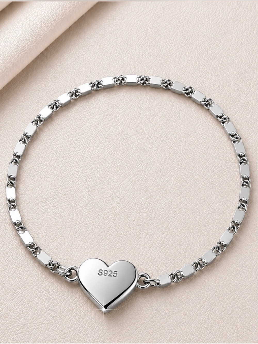 S925 Sterling Silver Heart Bracelet * only one available *